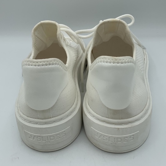 J/SLIDES Sneakers Size 8, White, VERY good condition - Picture 3 of 5